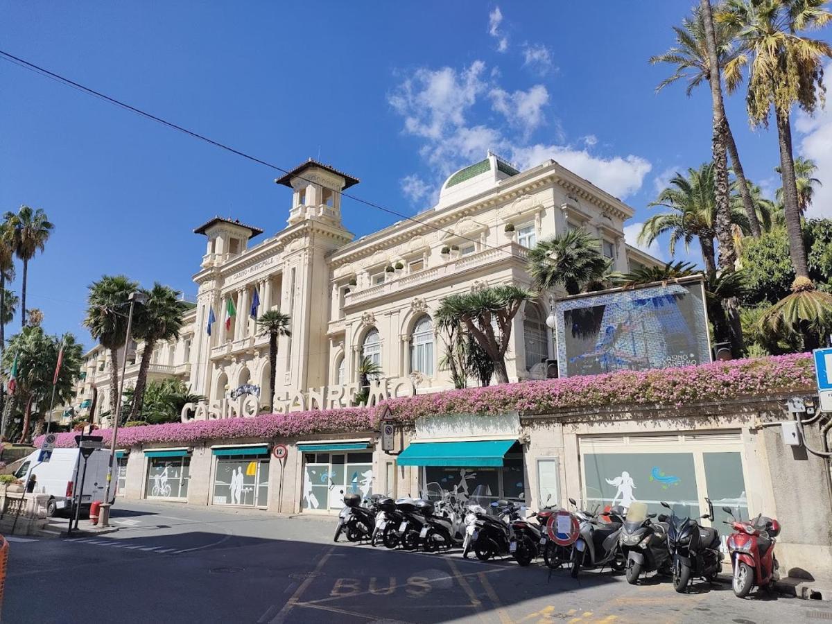 La Casa Di Nesy Apartment Sanremo Ngoại thất bức ảnh